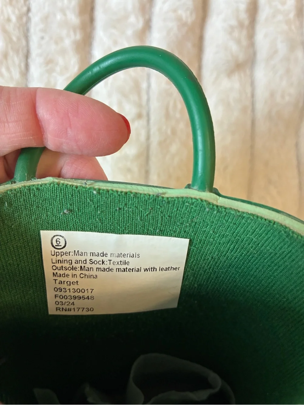 🌿🐛 Cat & Jack Caterpillar Rain Boots – Size 6 🐛🌿